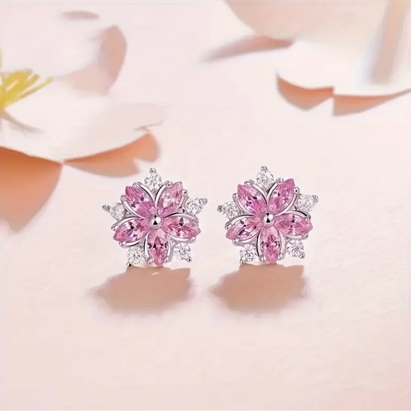 925 Silver Plated Pink Crystal Flower Stud Earrings Women Pink Flower Earrings - Picture 3 of 5